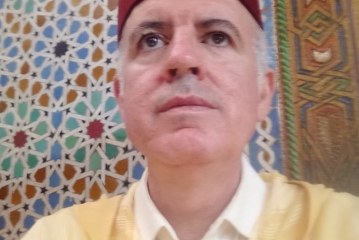 تهنئة محمد الحمدوشي المرفوعة إلى السدة العالية بالله بمناسبة الذكرى 65 لعيد الإستقلال المجيد