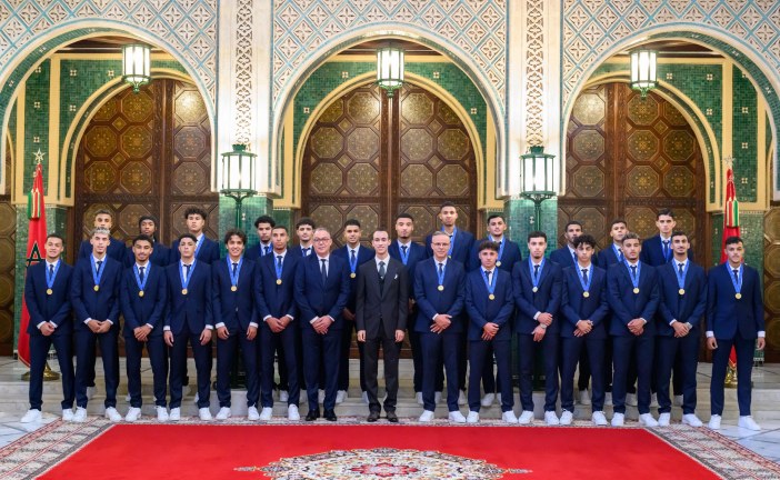 بتعليمات سامية من جلالة الملك، صاحب السمو الملكي ولي العهد الأمير مولاي الحسن يترأس حفلا أقامه جلالته على شرف أعضاء المنتخب الوطني لكرة القدم لأقل من 20 سنة، بطل العالم