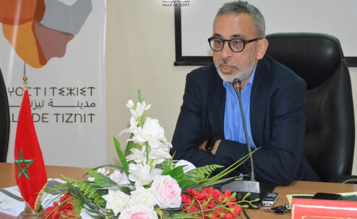 عبد الله غازي في توضيح بخصوص بعض “المزايدات” حول موضوع الرسم على الأراضي الحضرية غير المبنية بجماعة تيزنيت