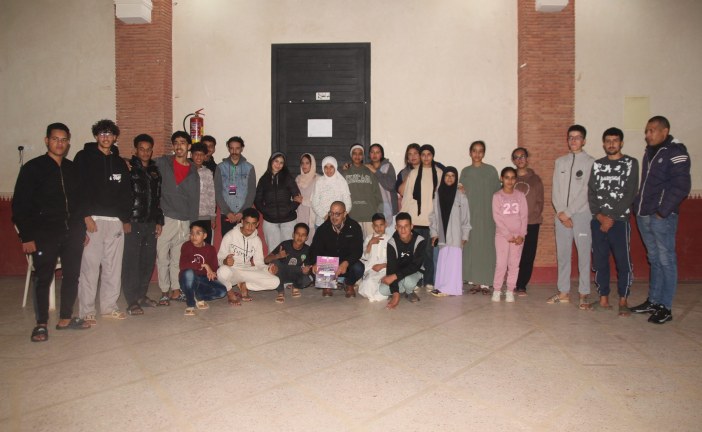 ورشة مسرحية بدار الطالبة والطالب بتيزنيت تكشف عن طاقات شابة واعدة