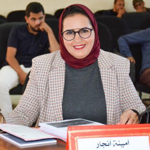 تيزنيت .. أمينة أنجار عضوة المجلس الوطني لحزب الأصالة والمعاصرة تلجأ إلى القضاء وتؤكد رفضها المساس بالحياة الخاصة والكرامة