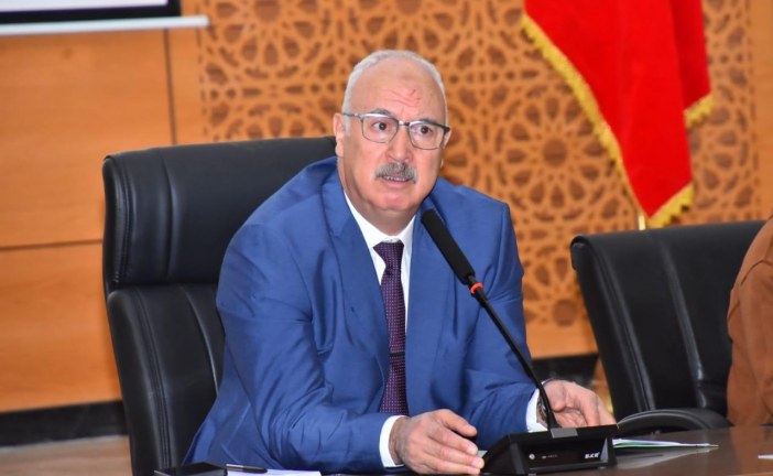 اجتماع استعجالي بإقليم تزنيت لتعزيز اليقظة الصحية والوقاية من الدفتيريا بالمؤسسات التعليمية
